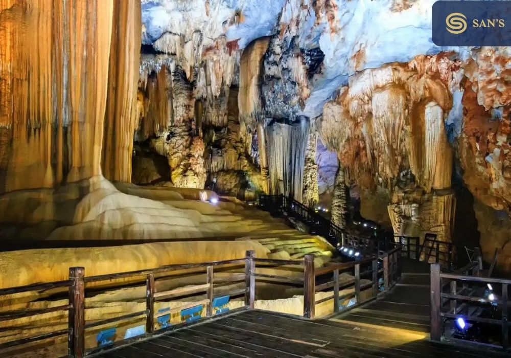 Thien Cung Cave: Exploring the Heaven Cave of Ha Long Bay