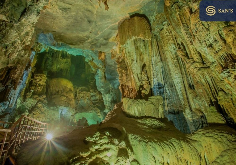 Thien Canh Son Cave: Halong Bay's Hidden Spectacle Unearthed