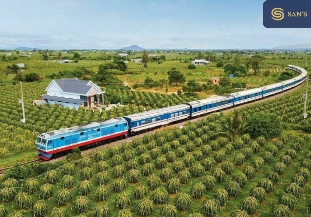 Trains to Bai Chay Quang Ninh from Yen Vien station (Source: Collected)