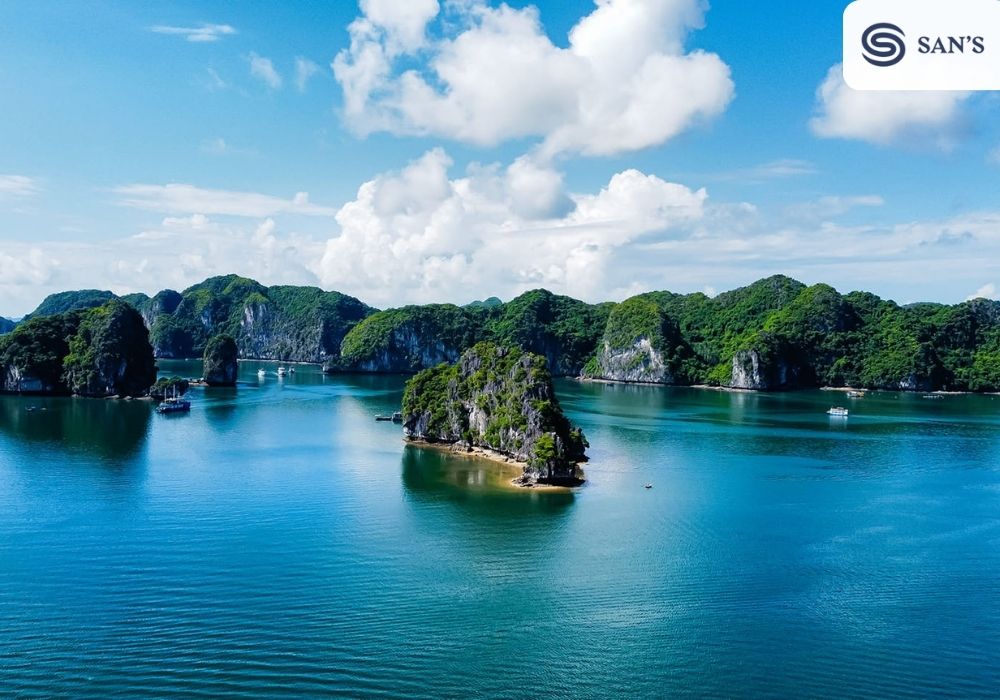 Discover the Best Time to Visit Lan Ha Bay in 2023