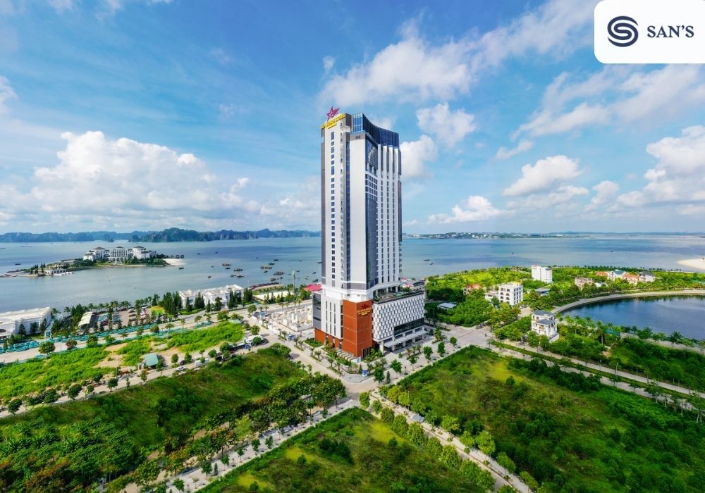 Sea Stars Ha Long Hotel with design inspired by ocean waves
