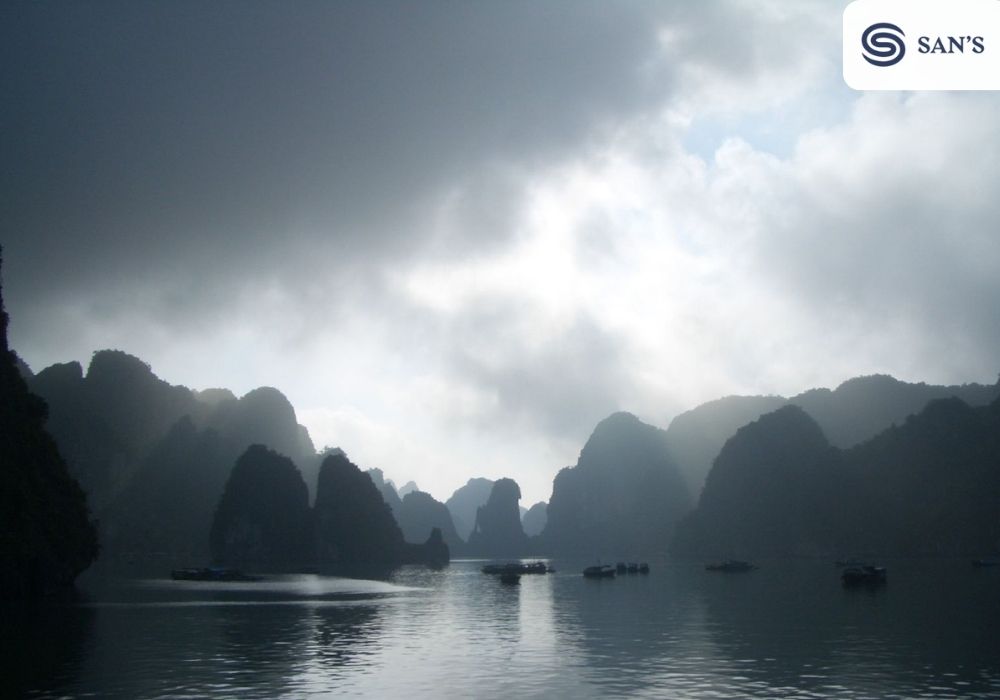 Overview of Halong Bay weather in January