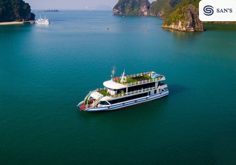 Overview of Halong Bay weather in April