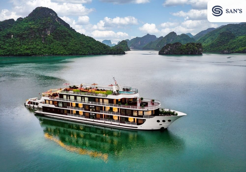 Best Luxury Cruise Halong Bay: An Unforgettable Voyage of Elegance and Adventure