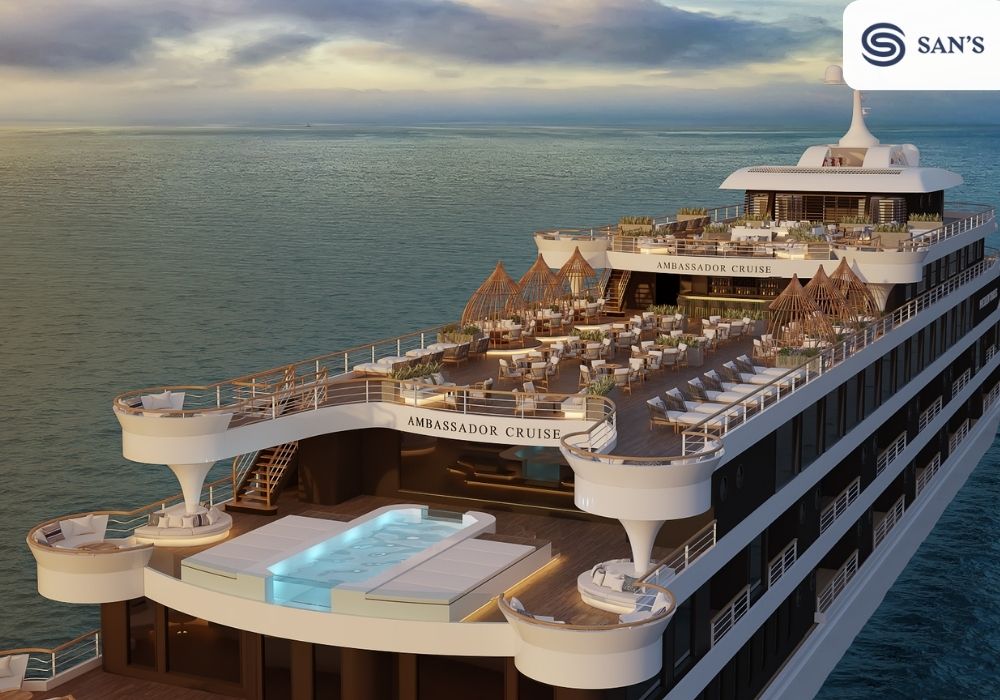 Luxury cruise ship - Ambassador Cruise