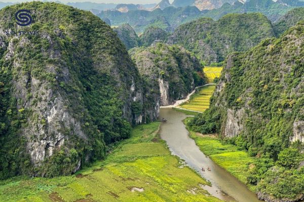 Tam Cốc Bích Động - Ninh Bình - Viên ngọc xanh yên bình trong danh sách địa điểm du lịch gần Hà Nội