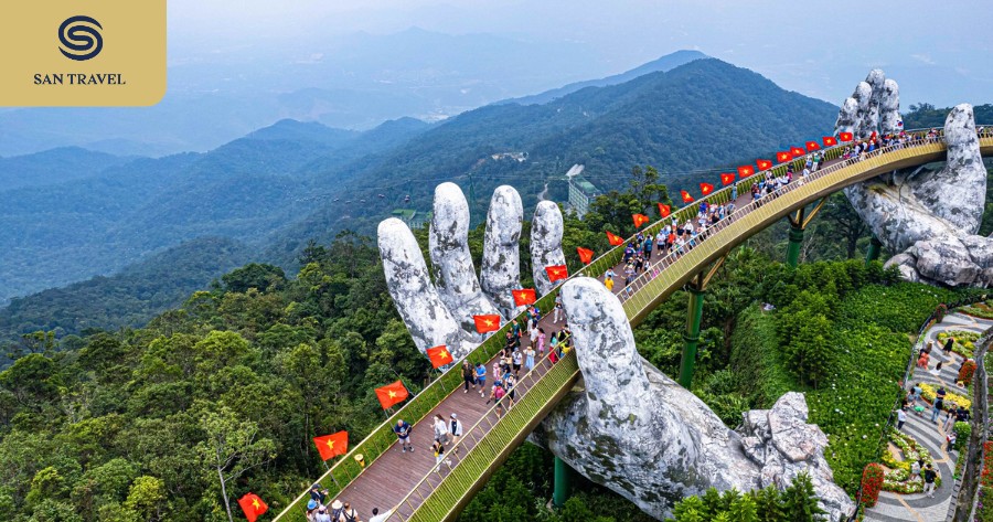 The Golden Bridge in Danang is famous around the world for its majesty and beauty